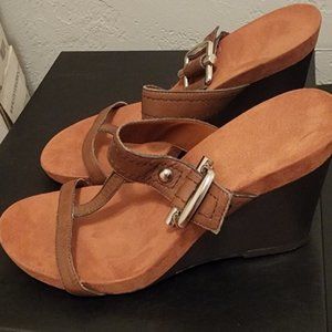 Nine West Wedges ..nwot